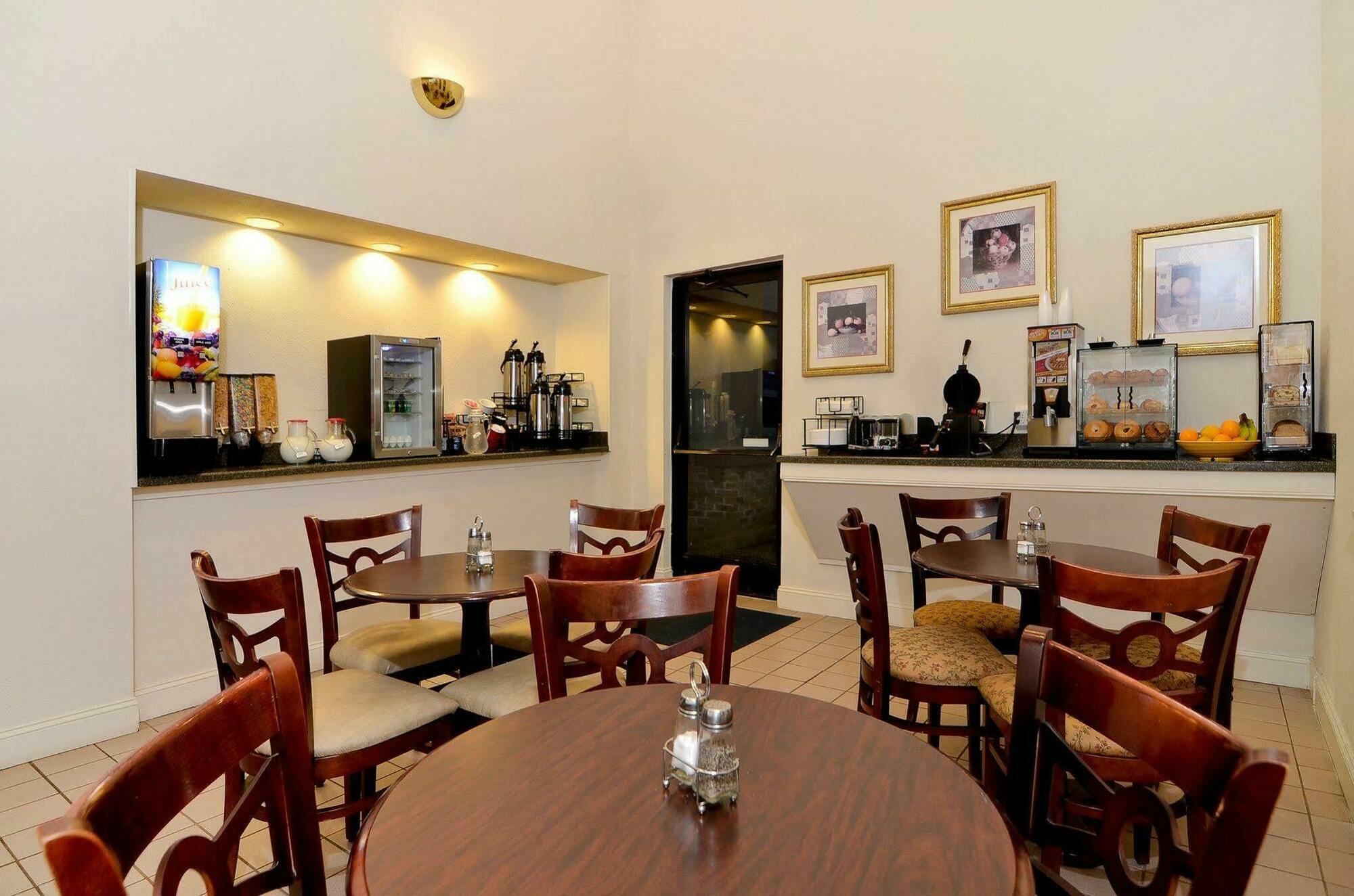 Quality Inn Bennettsville Экстерьер фото