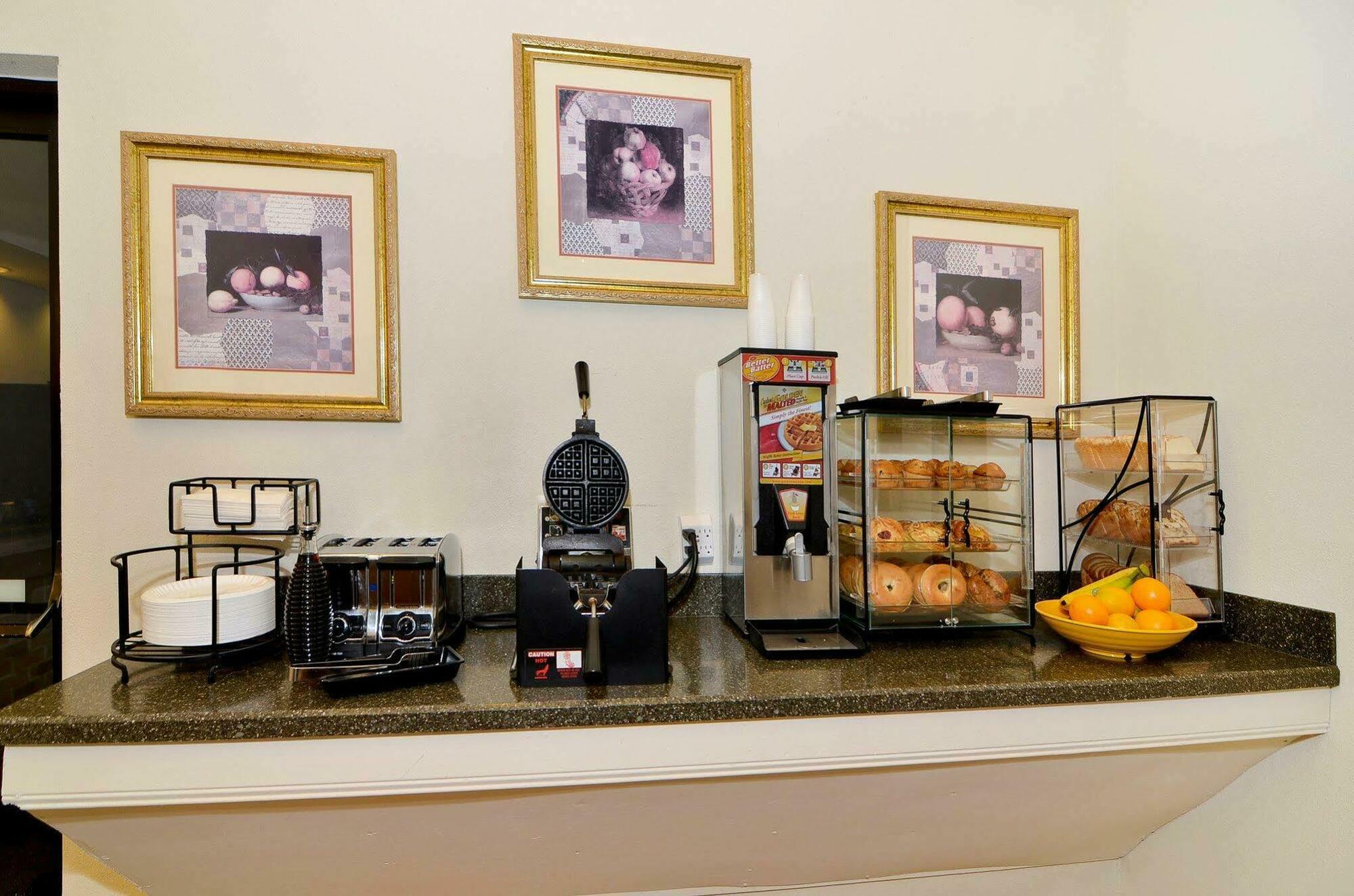 Quality Inn Bennettsville Экстерьер фото